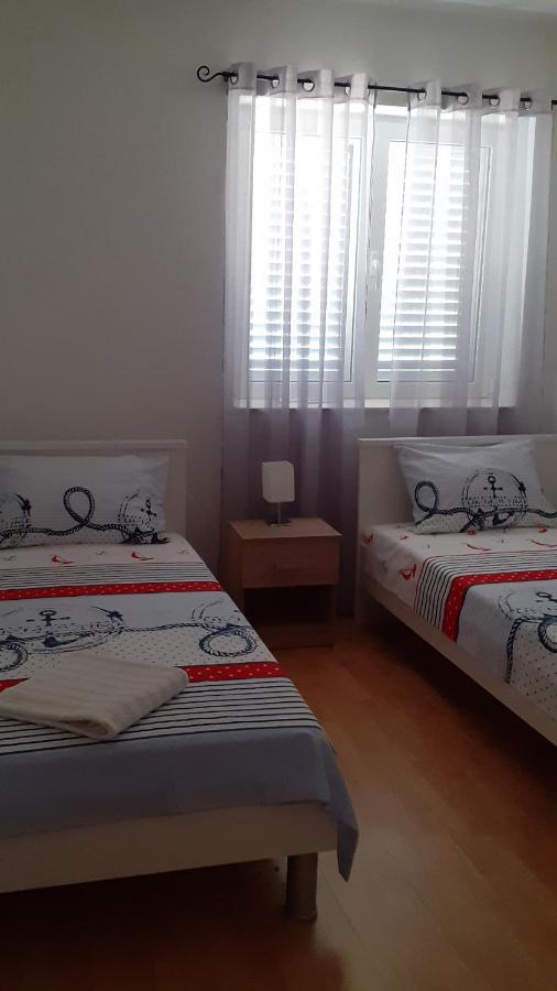 Apartman Nina Vodice Eksteriør bilde